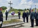 POlaganje vencev na Žalah v spomin padlim v vojni za SLovenijo 1991